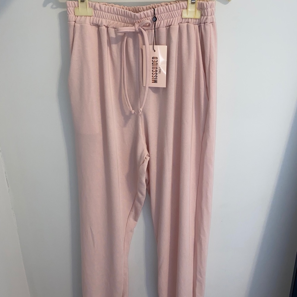 Brand new pink missguided sweatpants